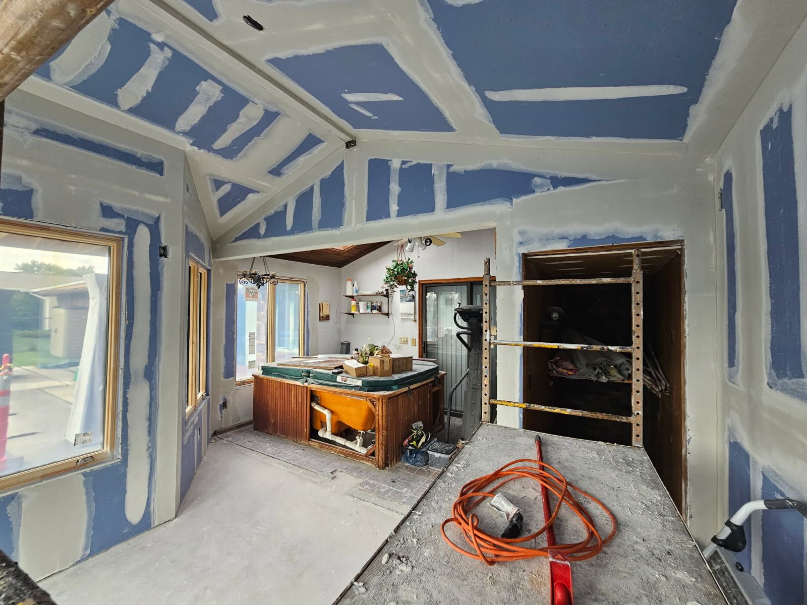 Freedom Painting and drywall finishing offers smooth results